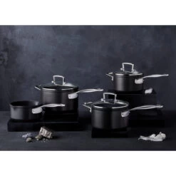 Casserole 2 Becs Verseurs 16 Cm Anti-Adhérente Les Forgées Le Creuset -Fournitures De Cuisine casserole 2 becs verseurs le creuset anti adherente les forgees 1