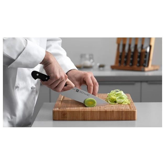 Couteau D'office 10 Cm, Couteau De Chef 20 Cm Et Couteau Tranchelard 20 Cm Zwilling PRO 8 Couteau D'office 10 Cm, Couteau De Chef 20 Cm Et Couteau Tranchelard 20 Cm Zwilling PRO – Image 6