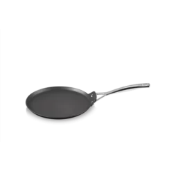 Crêpière 24 Cm Anti-Adhérente Les Forgées Le Creuset -Fournitures De Cuisine crepiere 24 cm le creuset anti adherente les forgees 1
