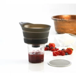 Entonnoir Filtrant Silicone Mastrad -Fournitures De Cuisine entonnoir filtrant silicone mastrad 3
