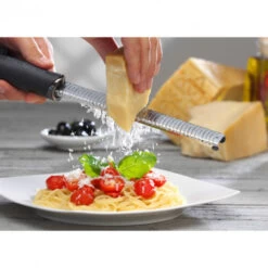 Râpe à Zester Premium Microplane -Fournitures De Cuisine rape a zester premium microplane 3